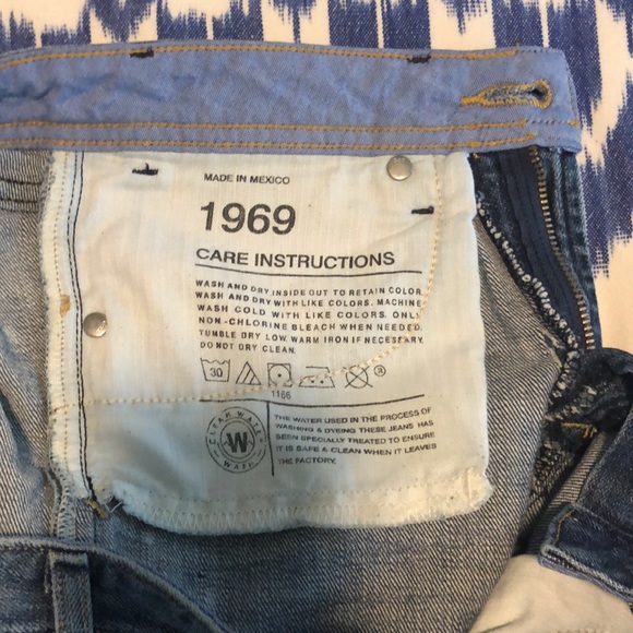 Cutoff jean shorts- GAP1969 - SZ 27/4 - Picture 4 of 5